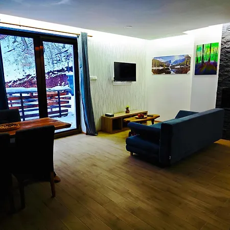 Hotel apartamentowy Chalety 3*